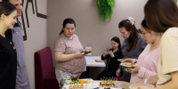 Фуршетом и арт-терапией отметили День беременных в Наро-Фоминске - Regions.Ru