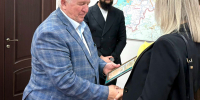 В Наро-Фоминске отметили вклад предпринимателя в поддержку семей участников СВО - Администрация Наро-Фоминского г.о.