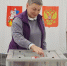 «Это мой город — я родилась здесь и выросла»: многодетная мама приняла участие в выборах в Молодежном - Regions.Ru